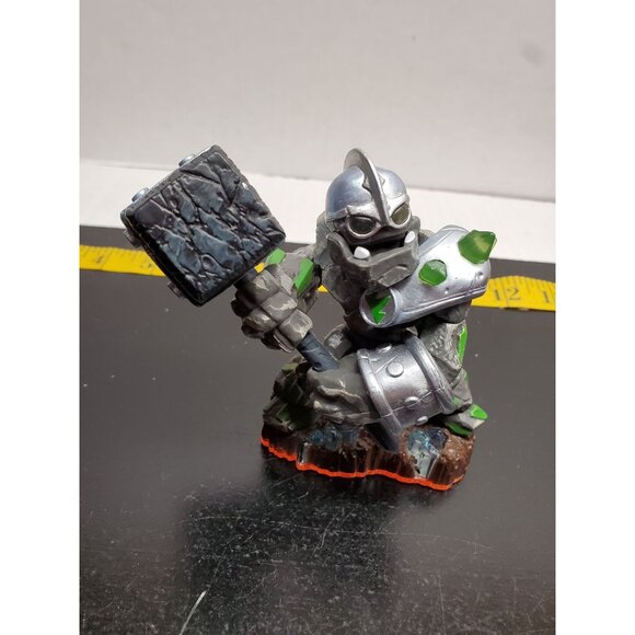 Skylanders Giants Crusher Figure With Hammer Toy Collectible - Picture 1 of 7